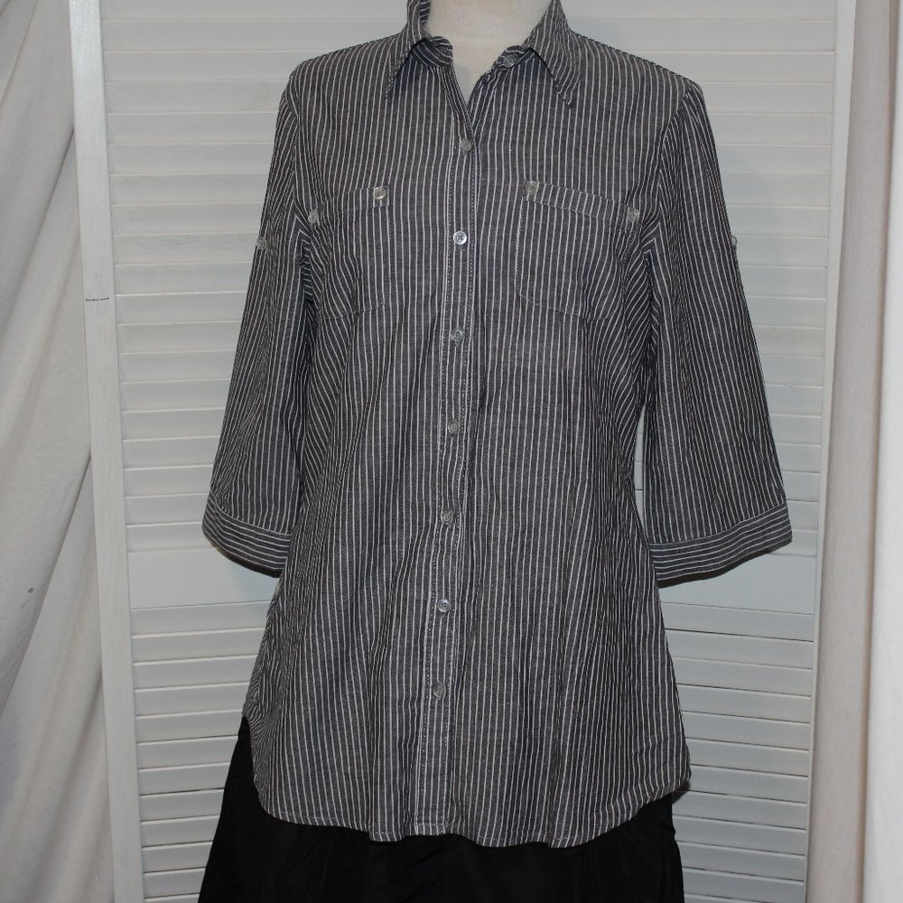 Planet Gold NWOT 3/4 Sleeve Button Down Shirt sL